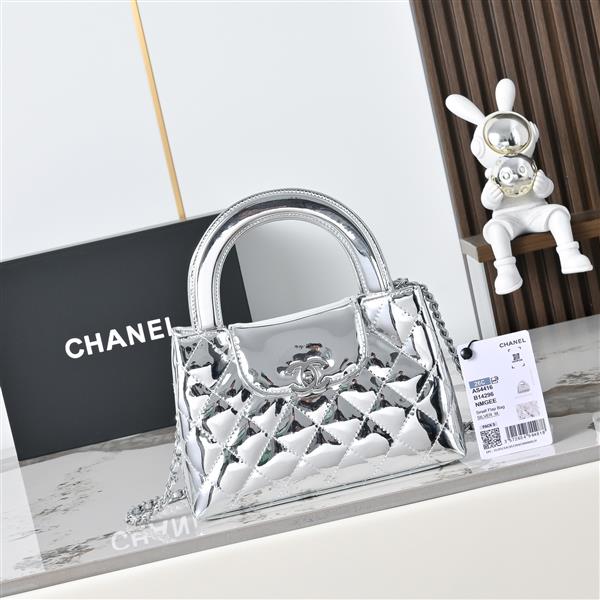 2026127215359562 620